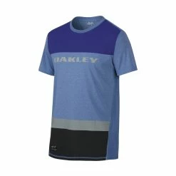 Oakley Mens Rainier Short-Sleeve Shirt